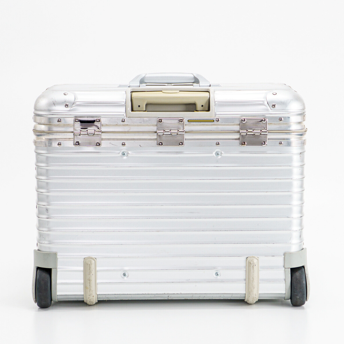 RIMOWA(リモワ) トパーズ 36L 2輪 パイロット