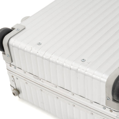 RIMOWA(リモワ) クラシックフライト 60L 2輪 チェックインM