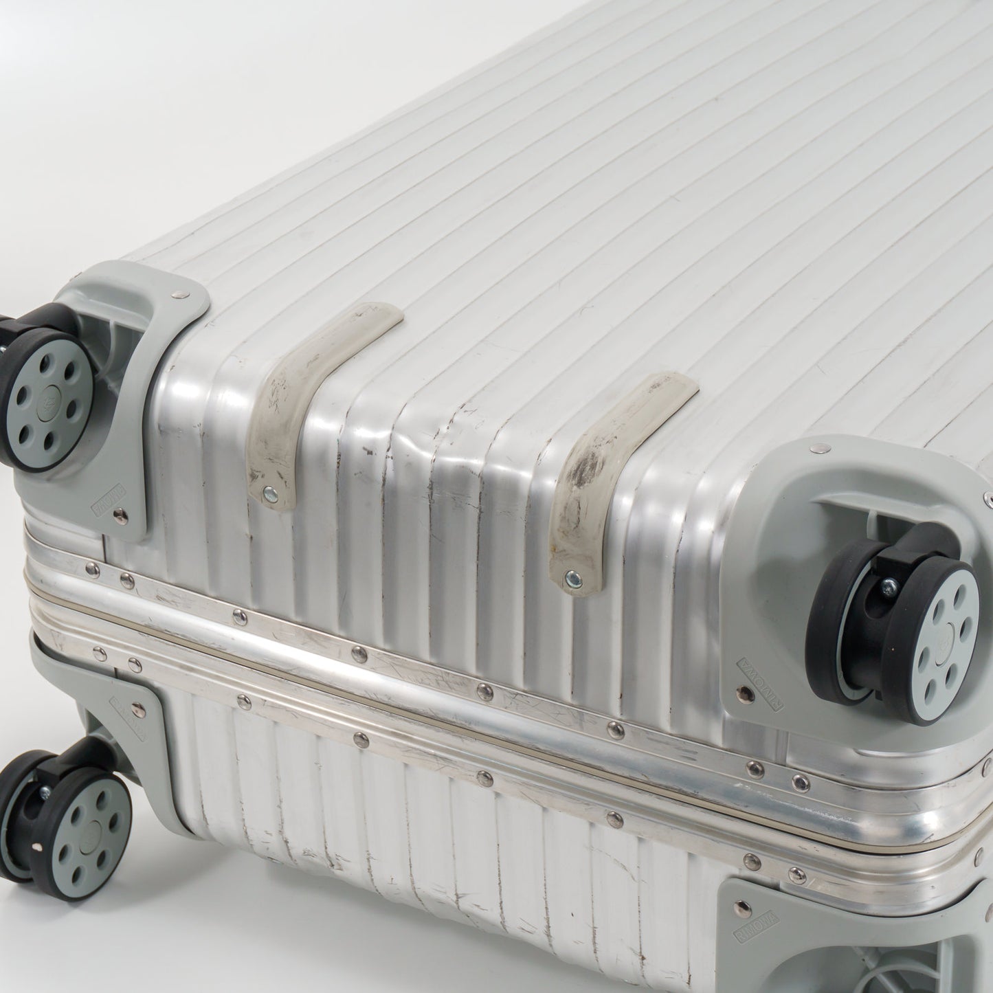 RIMOWA(リモワ) トパーズ 82L 4輪 チェックインL