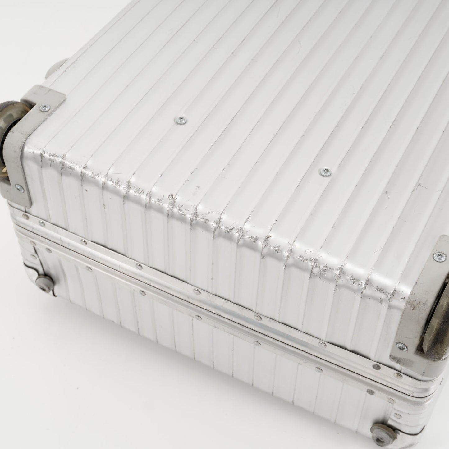 RIMOWA(リモワ) クラシックフライト 82L 2輪 チェックインL