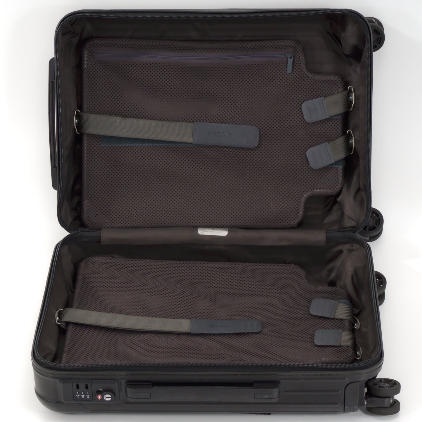 RIMOWA(リモワ) エッセンシャル キャビンS 34L 4輪