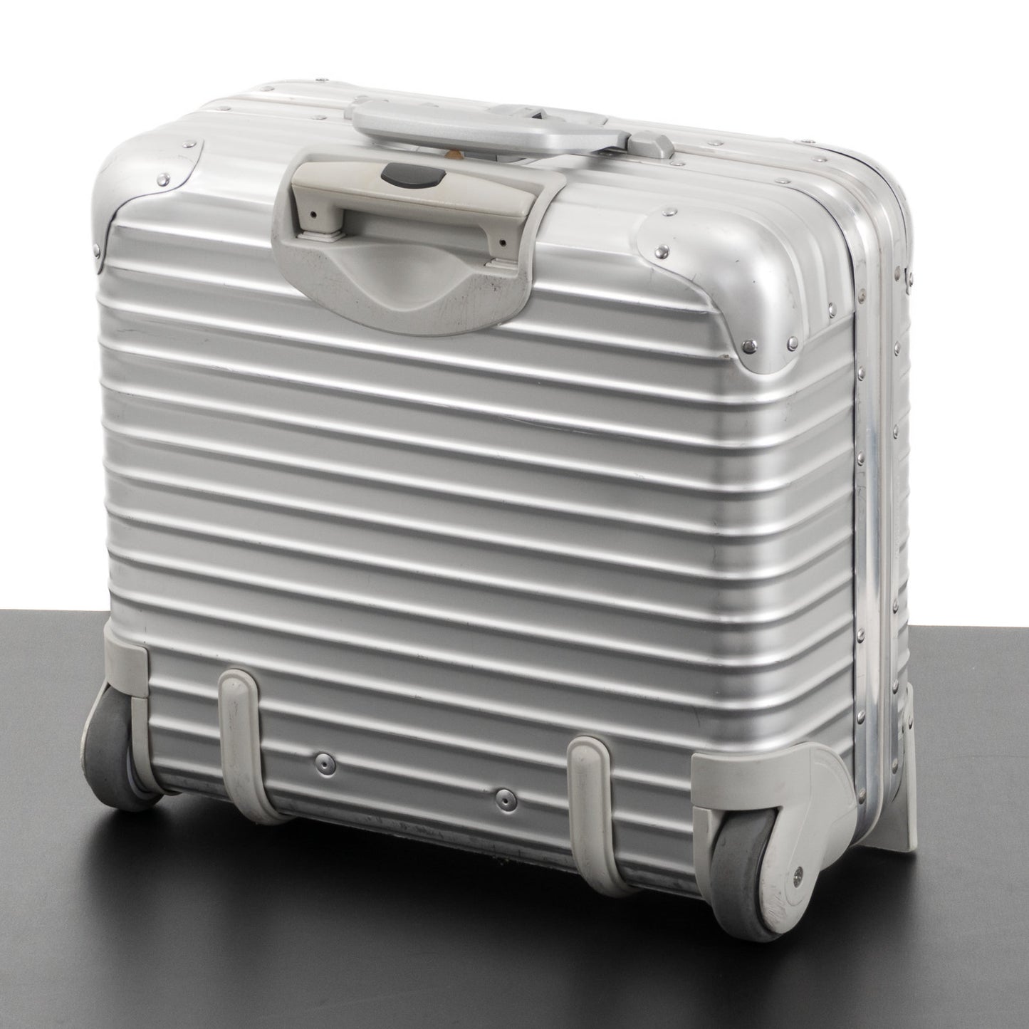 RIMOWA(リモワ) トパーズ 28L 2輪 コンパクト