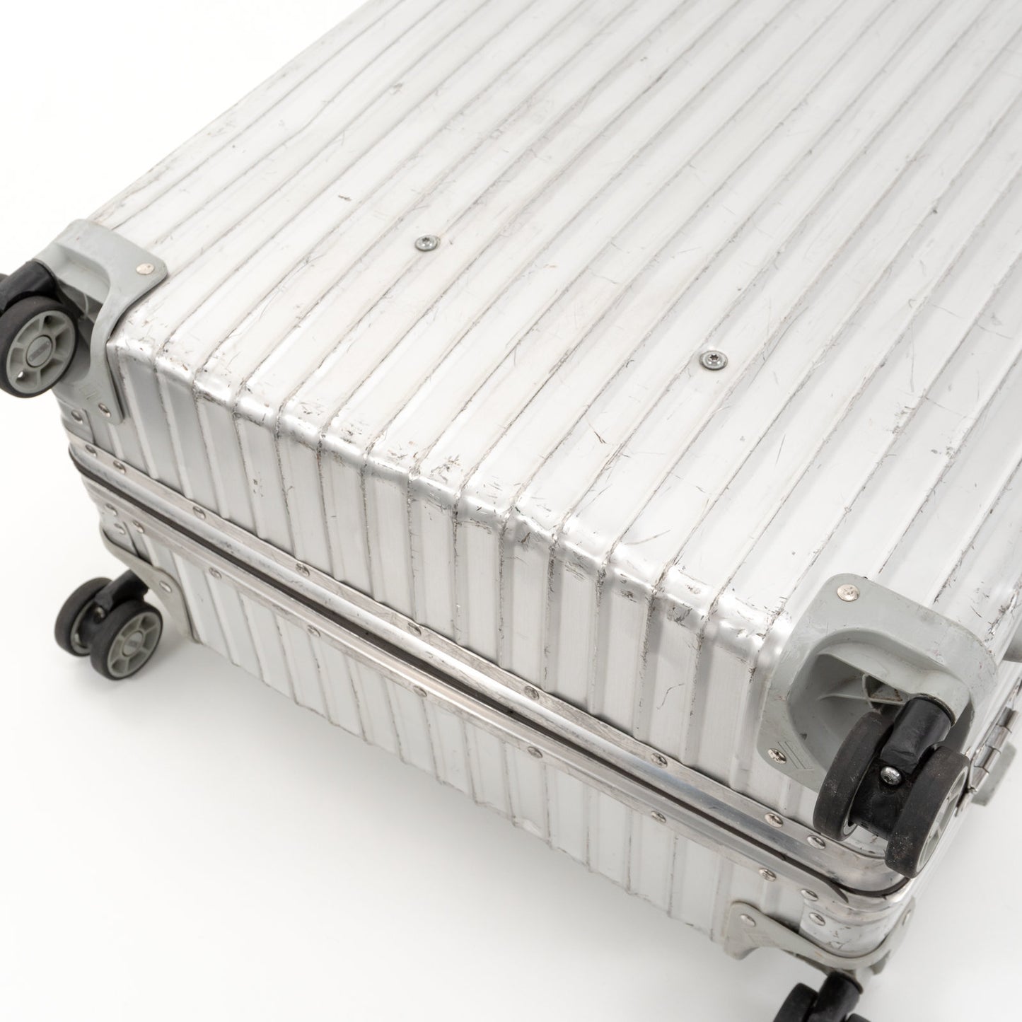 RIMOWA(リモワ) クラシックフライト 85L 4輪 チェックインL