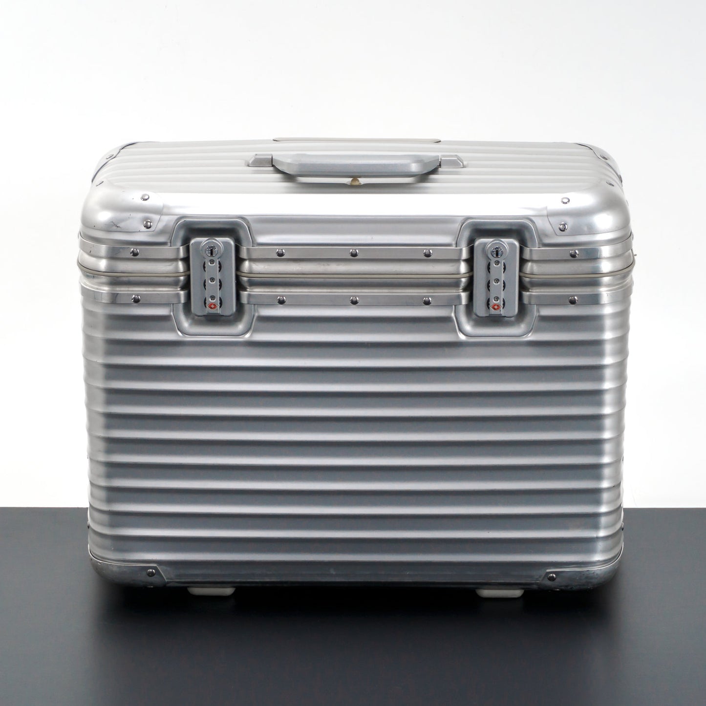RIMOWA(リモワ) トパーズ 36L 2輪 パイロット
