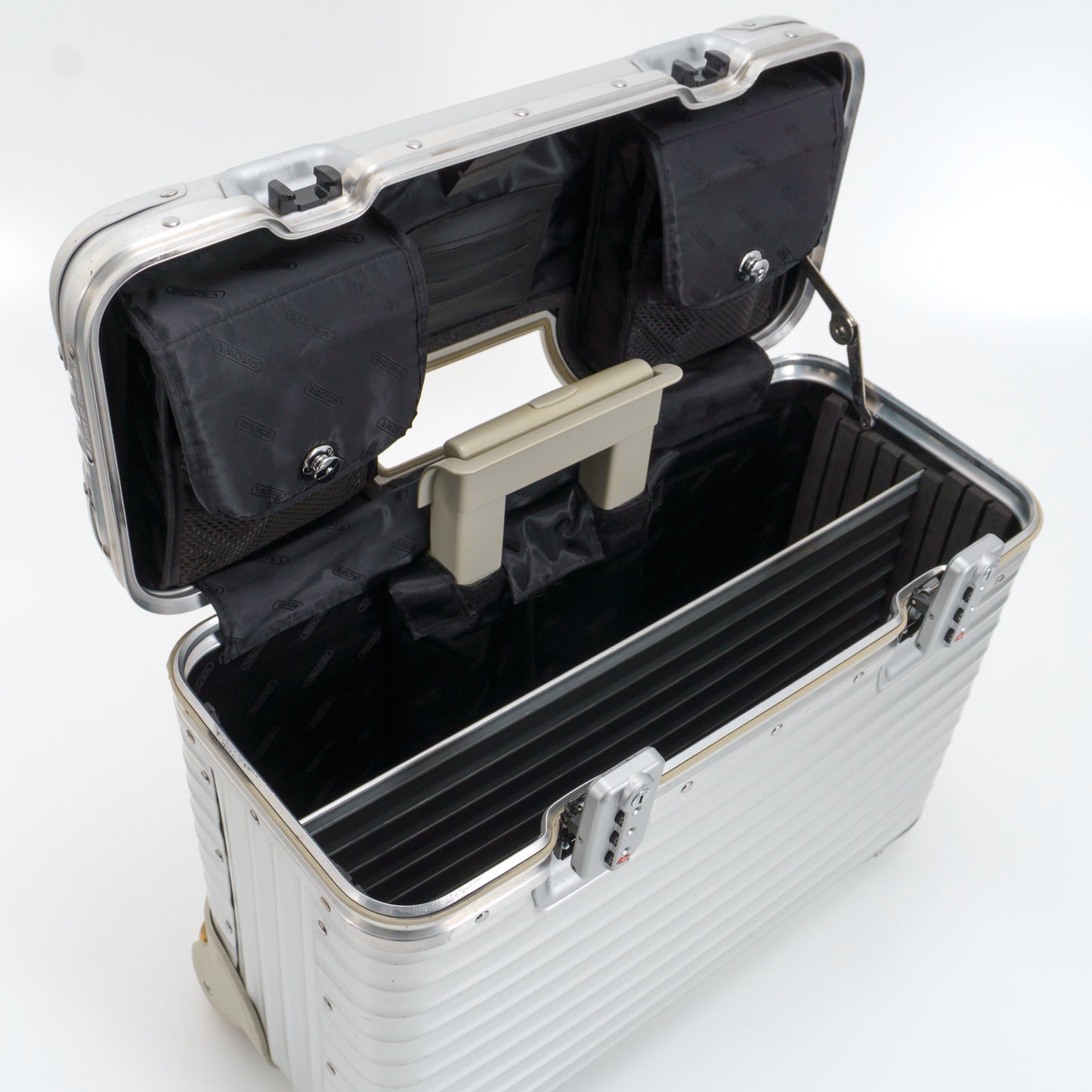 RIMOWA(リモワ) トパーズ 36L 2輪 パイロット