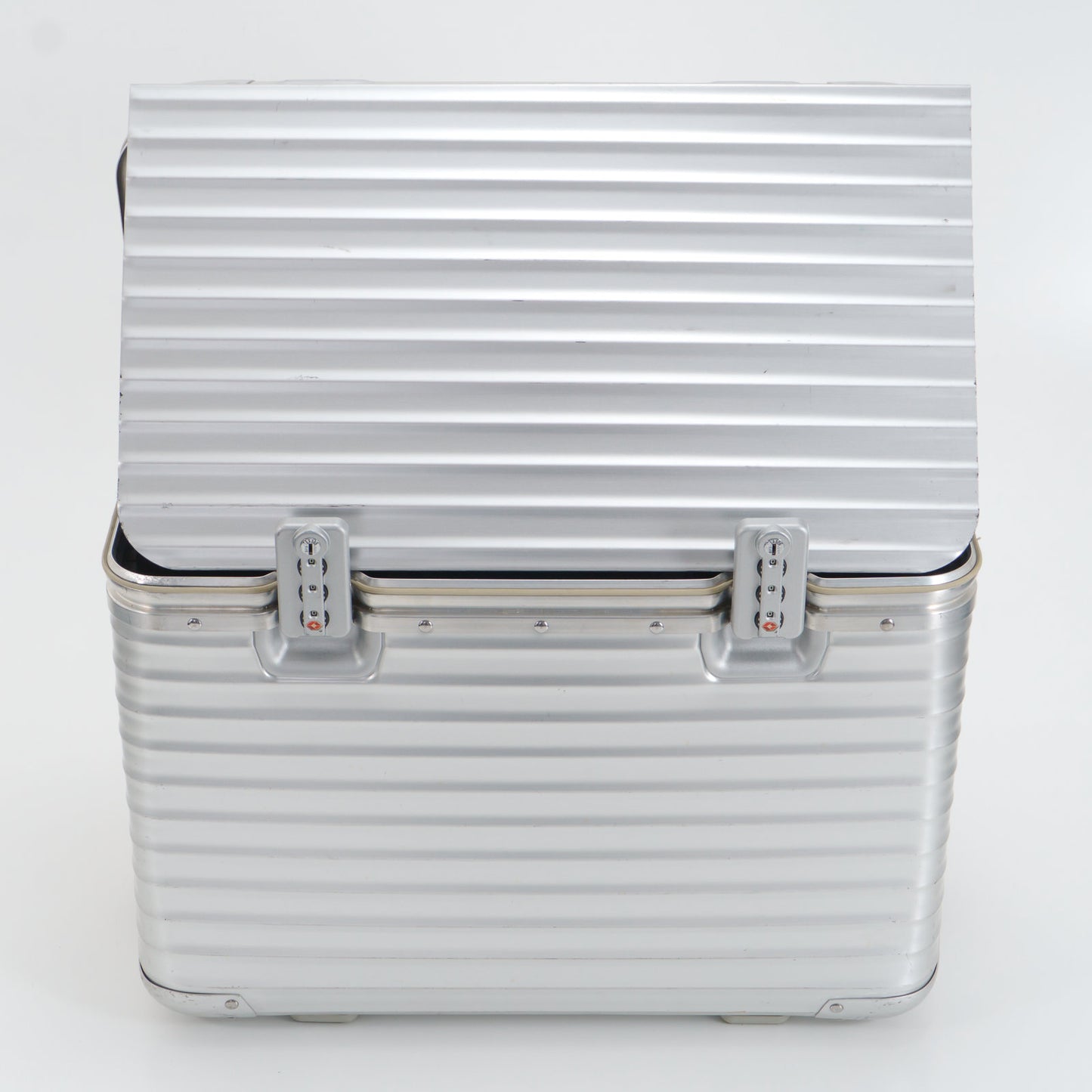 RIMOWA(リモワ) トパーズ 36L 2輪 パイロット