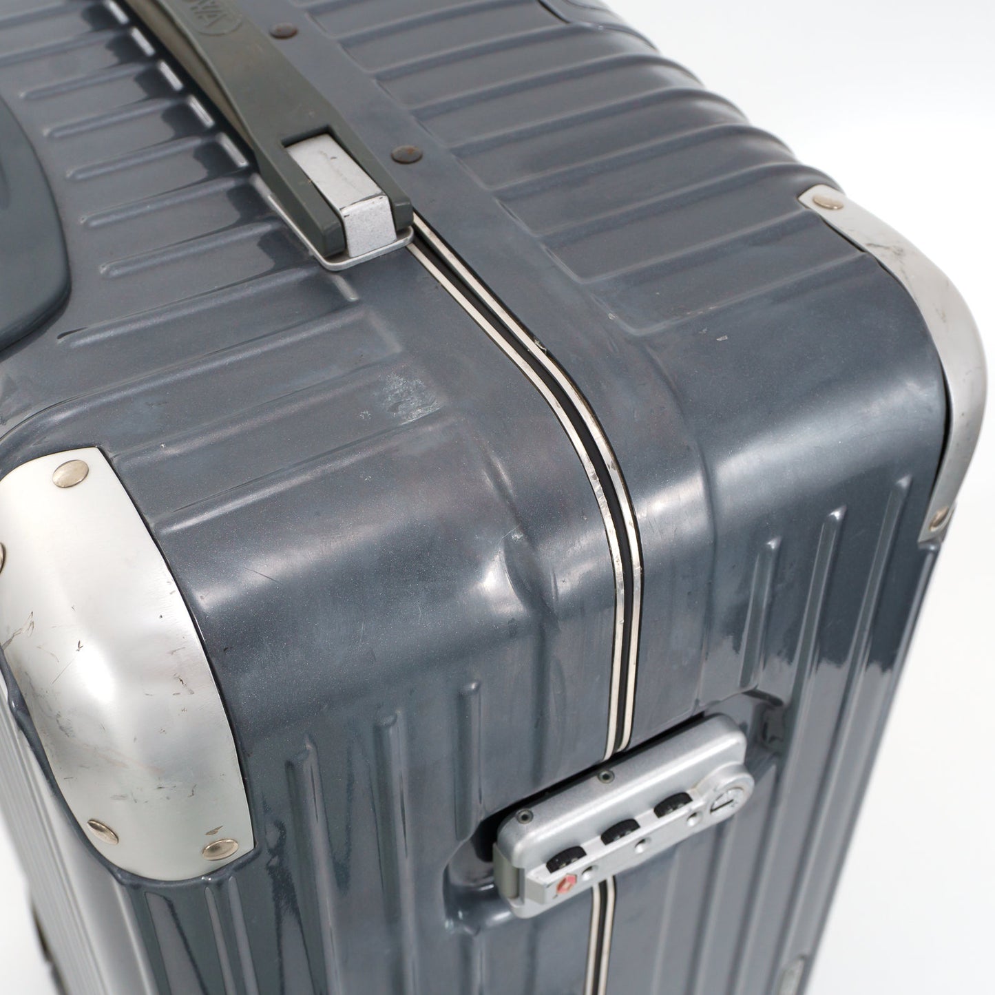 RIMOWA(リモワ) リンボ 60L 4輪 チェックインM