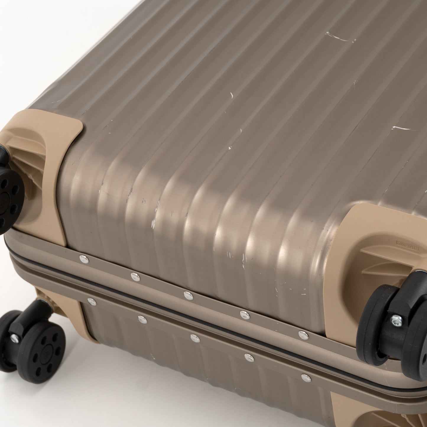 RIMOWA(リモワ) トパーズ 32L 4輪 キャビンS