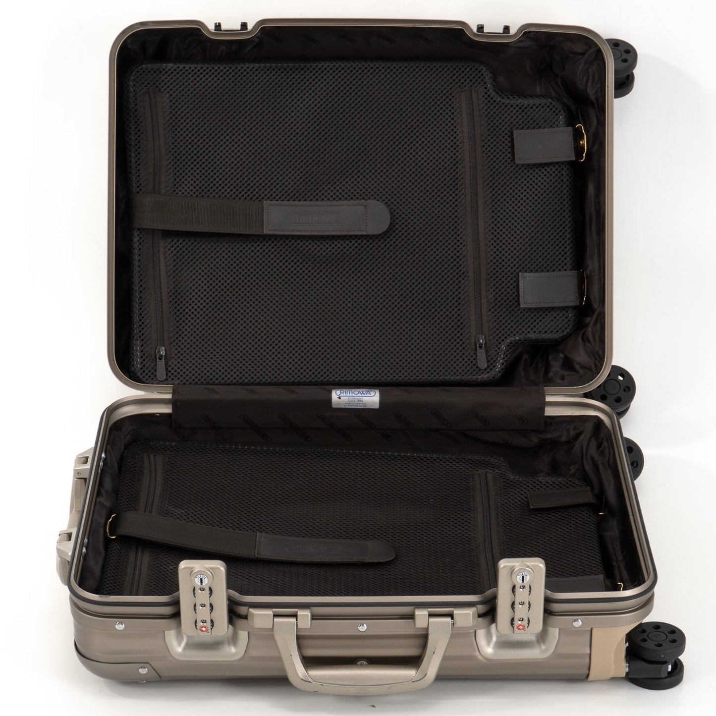 RIMOWA(リモワ) トパーズ 32L 4輪 キャビンS