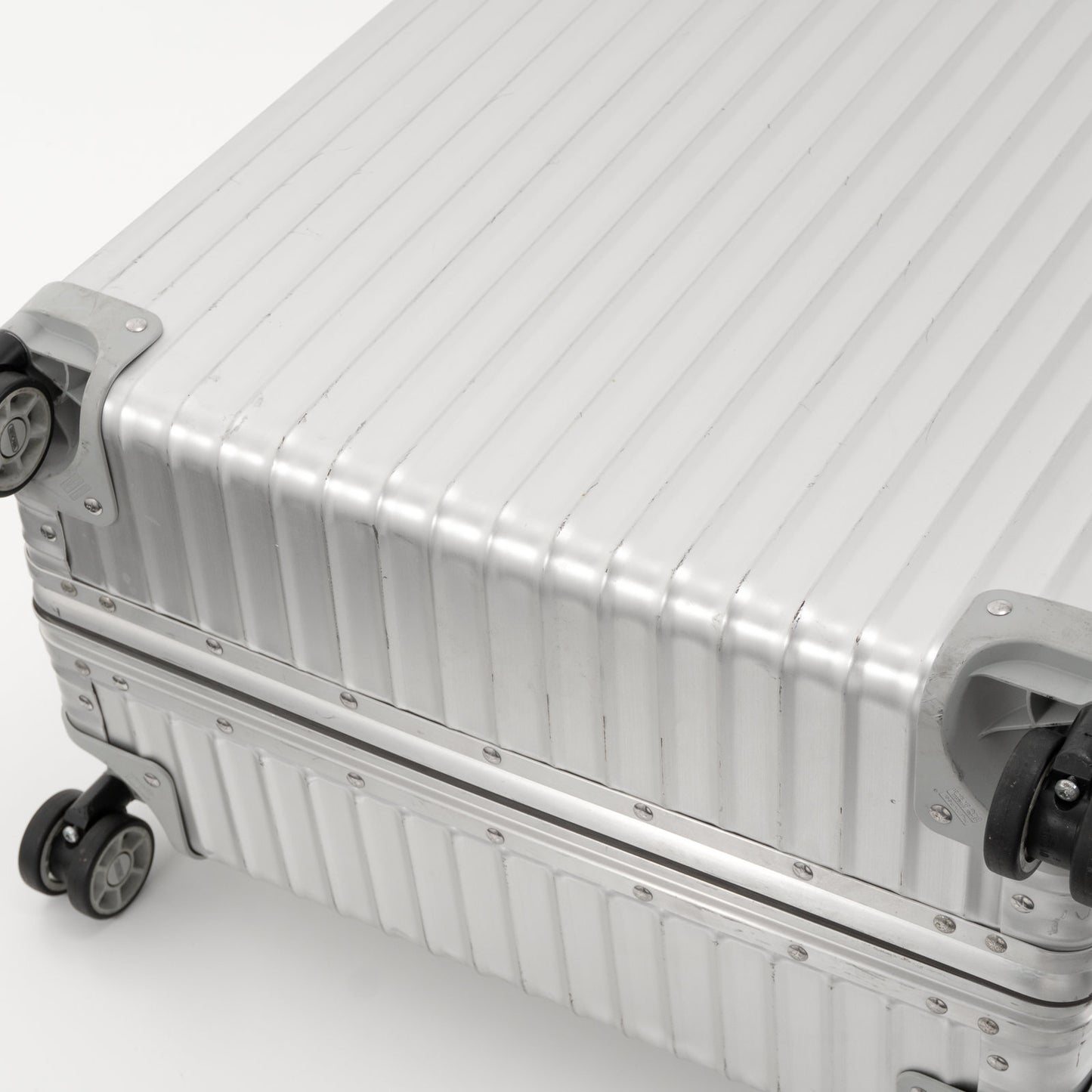 RIMOWA(リモワ) クラシックフライト 85L 4輪 チェックインL