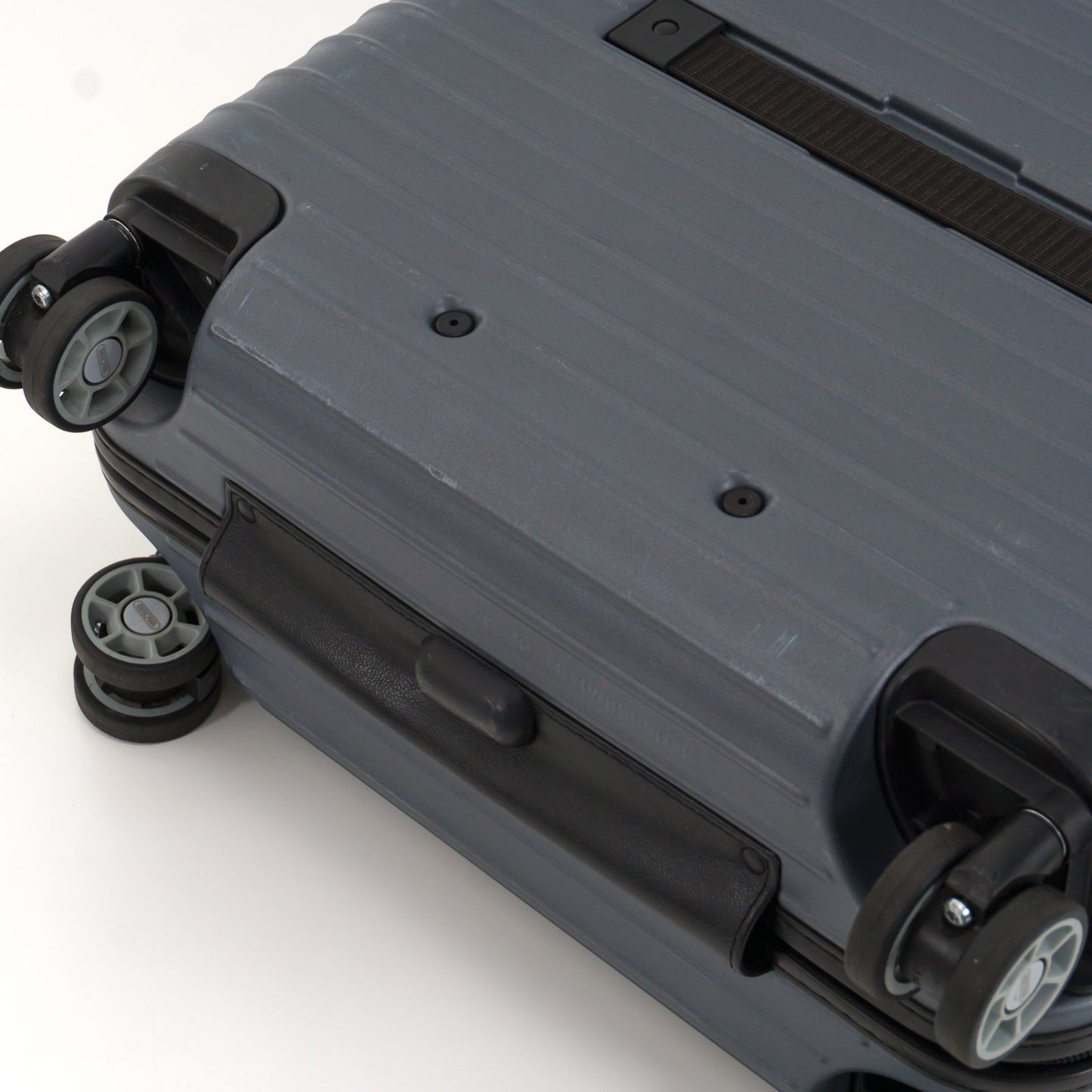 RIMOWA(リモワ) サルサ 27L 4輪 コンパクト