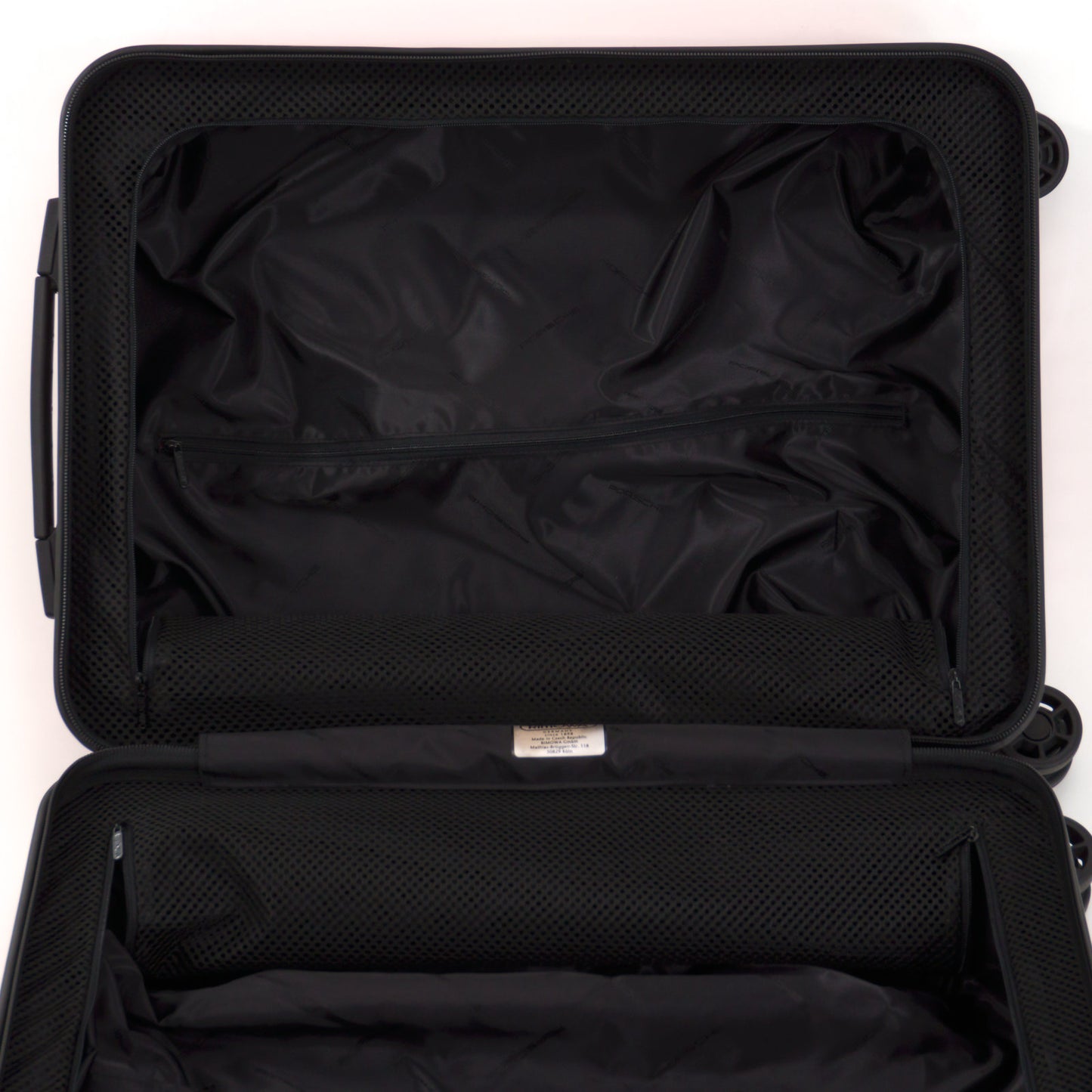 RIMOWA(リモワ) PORSCHE(ポルシェ) PTS ウルトラライト サルサ 32L 4輪 キャビンS
