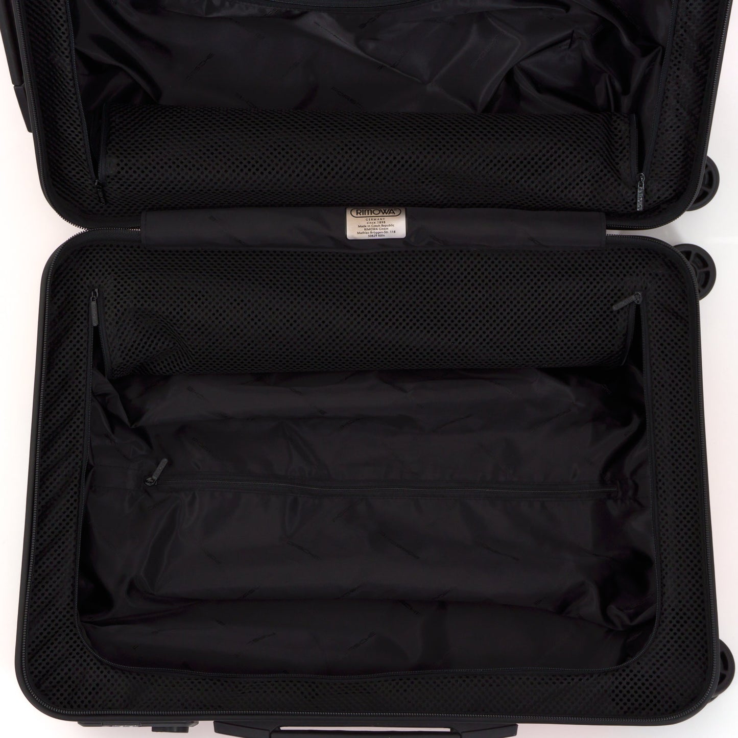 RIMOWA(リモワ) PORSCHE(ポルシェ) PTS ウルトラライト サルサ 32L 4輪 キャビンS
