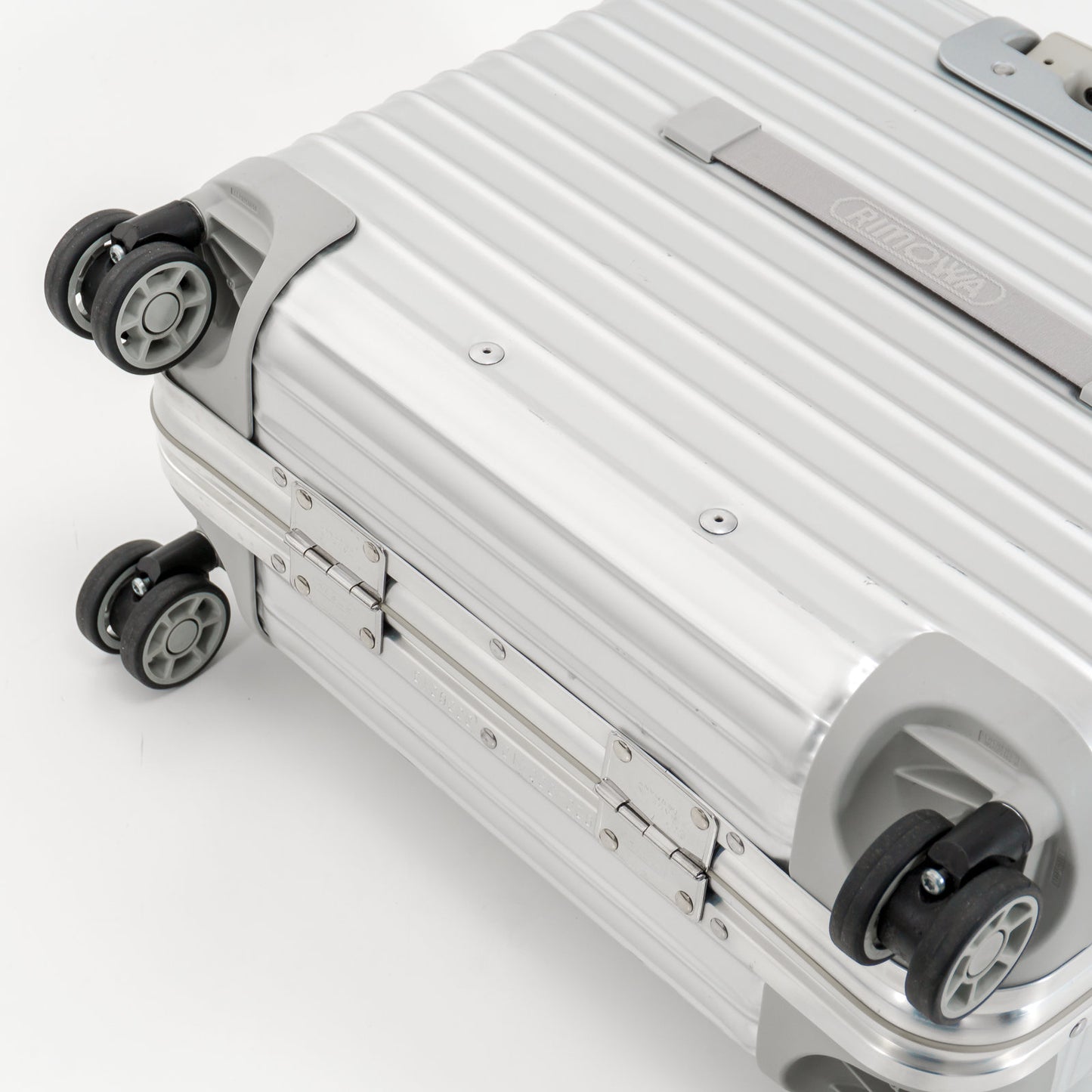 RIMOWA(リモワ) トパーズ 29L 4輪 コンパクト