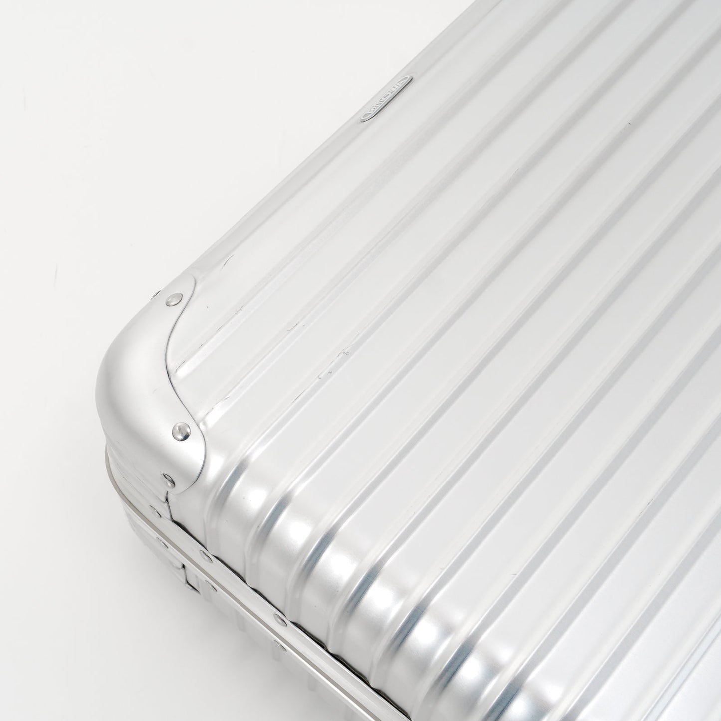RIMOWA(リモワ) トパーズ 29L 4輪 コンパクト