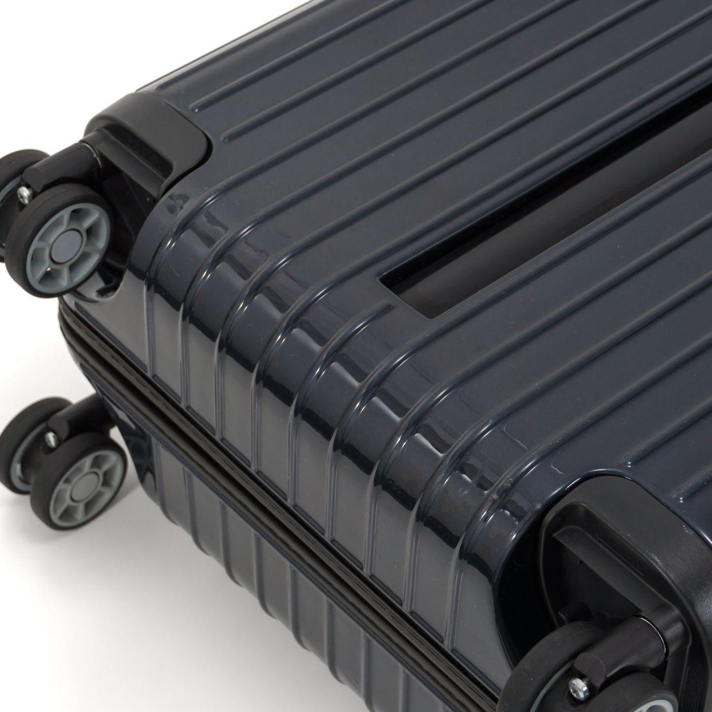 RIMOWA(リモワ) サルサエアー 33L 4輪 キャビンS
