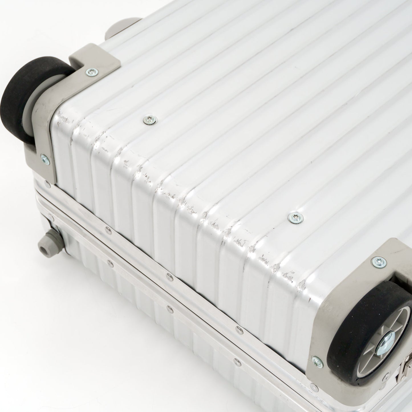 RIMOWA(リモワ) クラシックフライト 33L 2輪 キャビンS