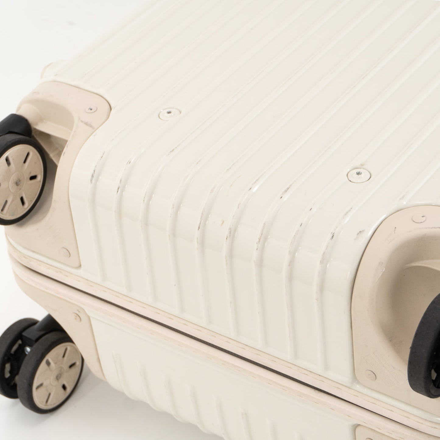 RIMOWA(リモワ) サルサ 58L 4輪 チェックインM