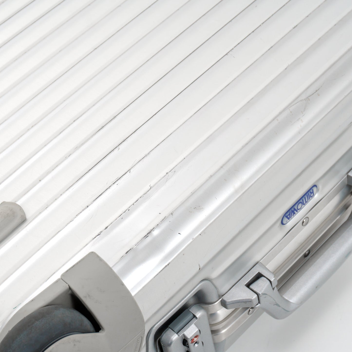 RIMOWA(リモワ) トパーズ 32L 2輪 キャビンS