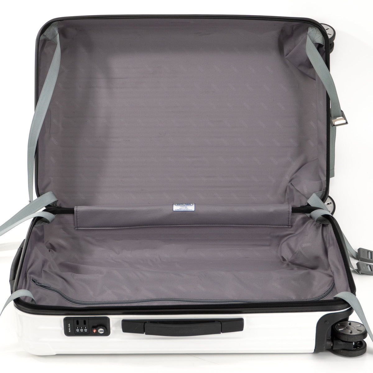 リモワ サルサ 63L 4輪 チェックインM キャララホワイト 898.40 中古