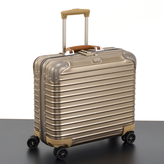 RIMOWA(リモワ) トパーズ 26L 4輪 コンパクト