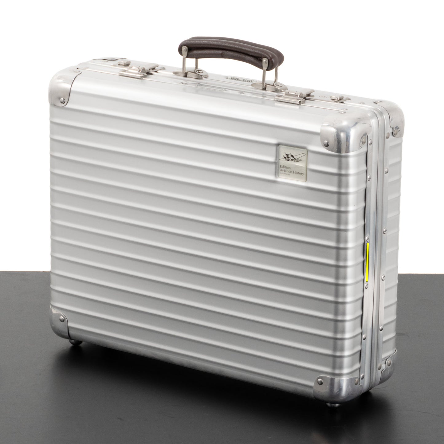 RIMOWA(リモワ) ルフトハンザ Aviation History クラシックフライト アタッシュケース