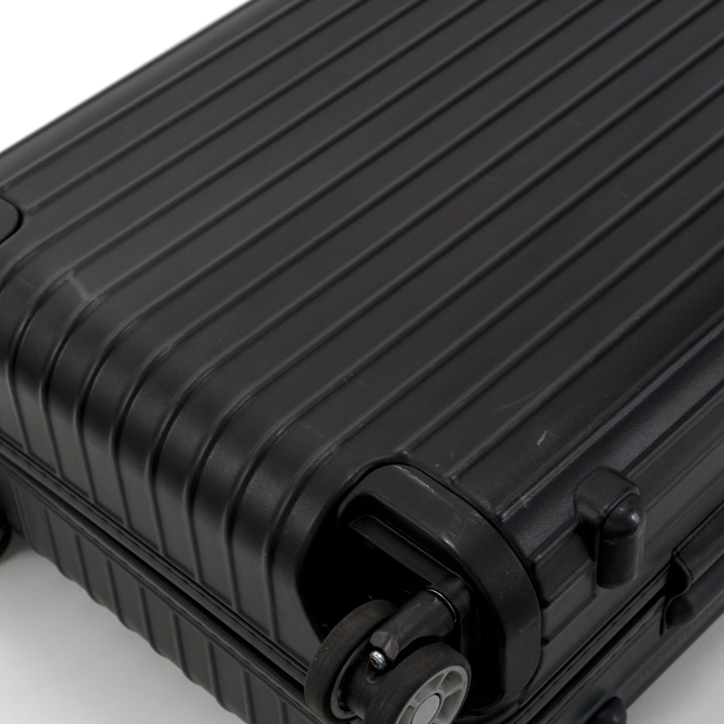 RIMOWA(リモワ) サルサ 32L 4輪 キャビンS