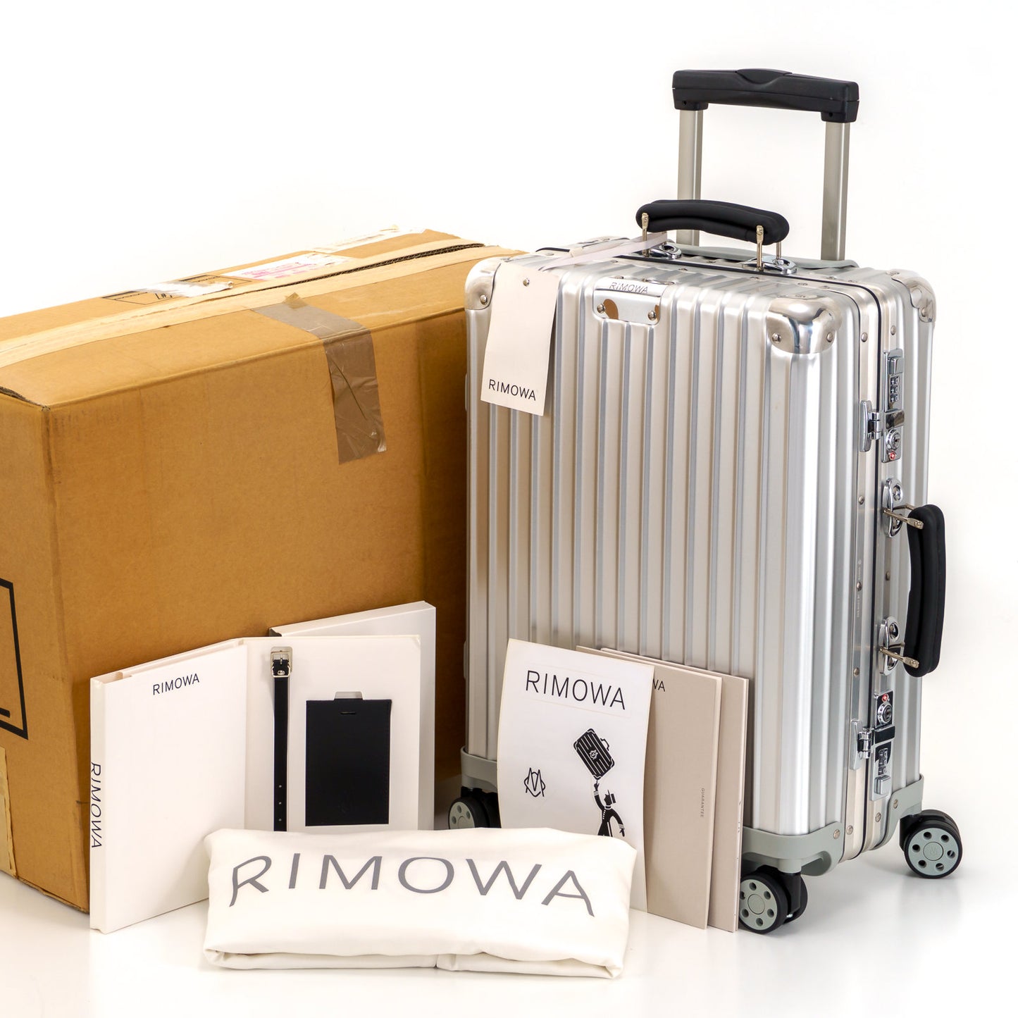 RIMOWA(リモワ) クラシック キャビンS 33L 4輪