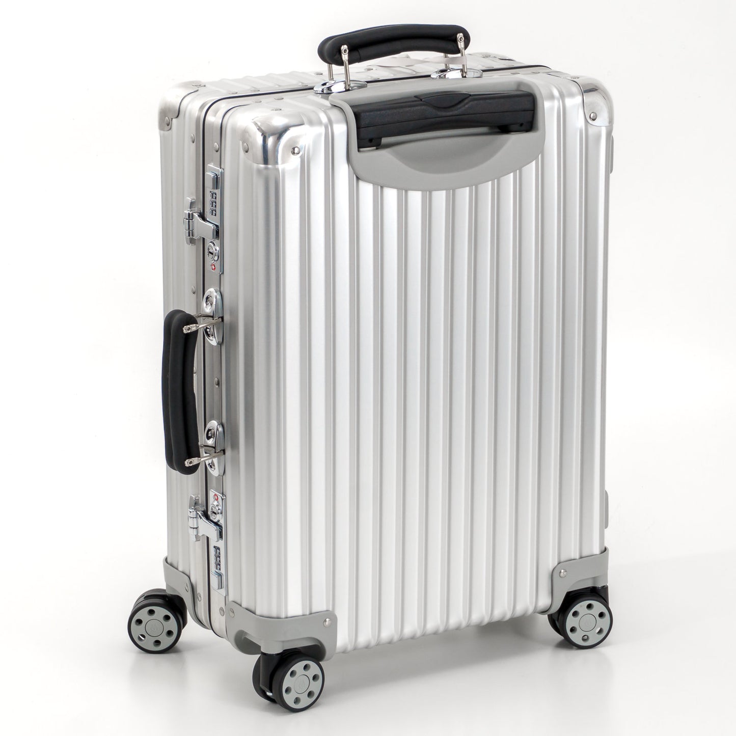 RIMOWA(リモワ) クラシック キャビンS 33L 4輪