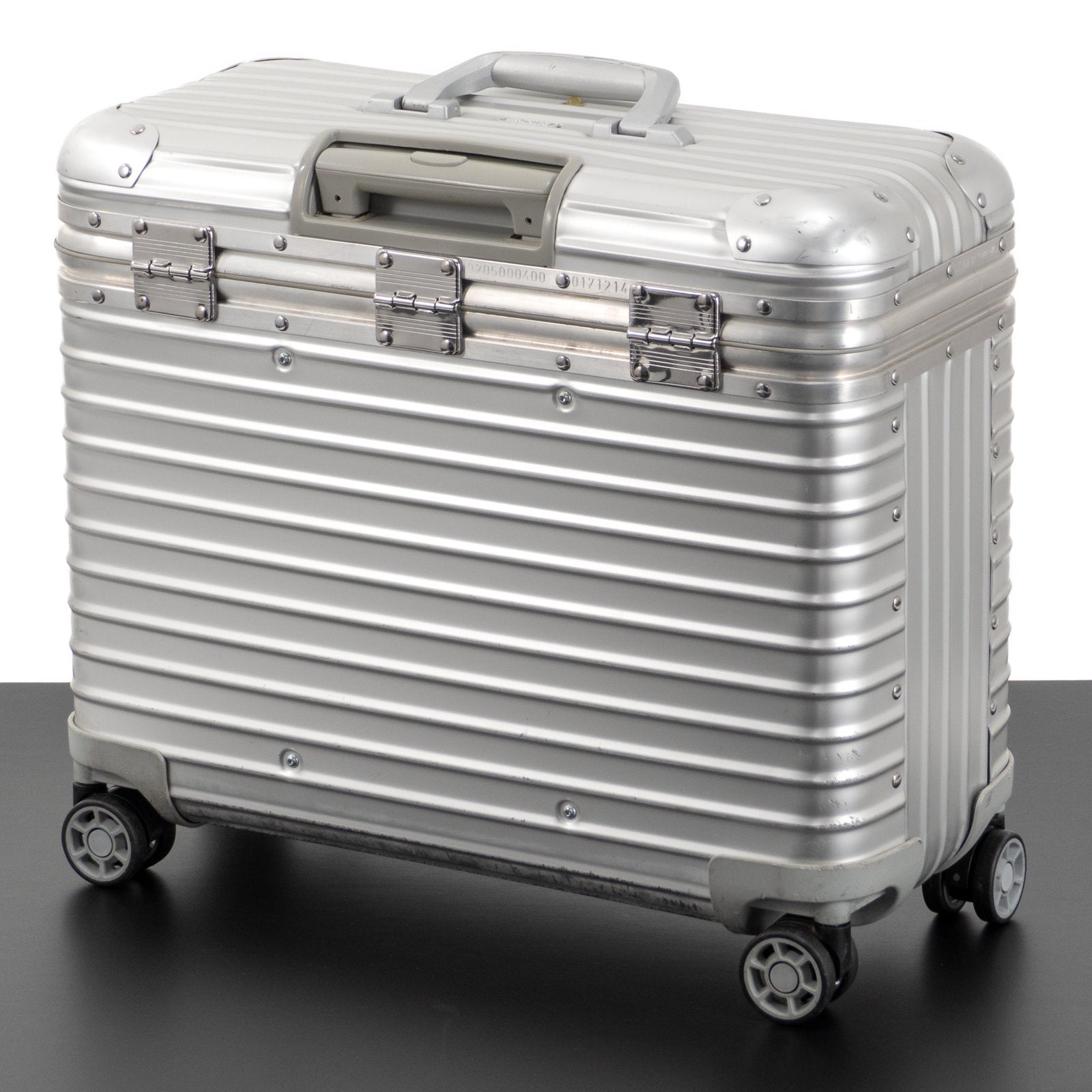 RIMOWA(リモワ) トパーズ 34L 4輪 パイロット – 中古RIMOWA(リモワ