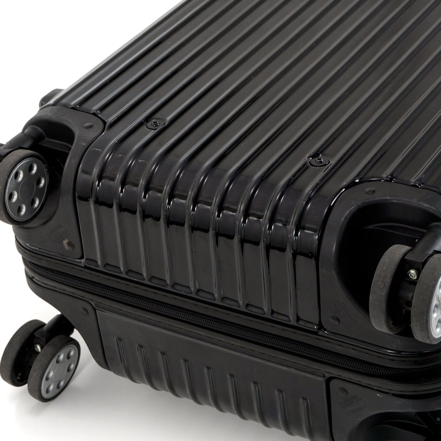RIMOWA(リモワ) サルサデラックス 61L 4輪 チェックインM