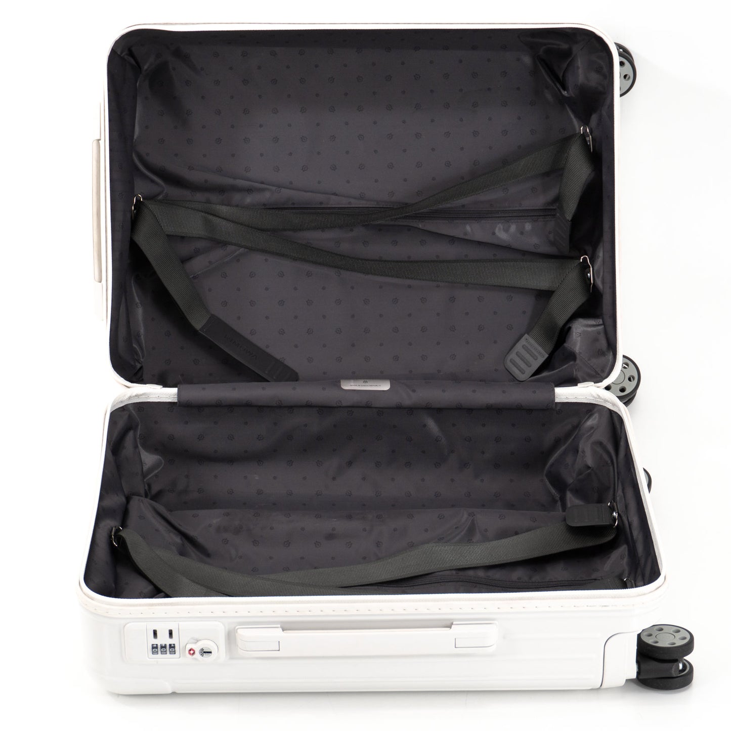 RIMOWA(リモワ) エッセンシャル 36L 4輪 キャビン
