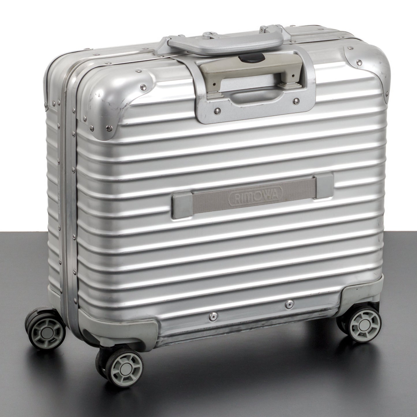 RIMOWA(リモワ) トパーズ 29L 4輪 コンパクト