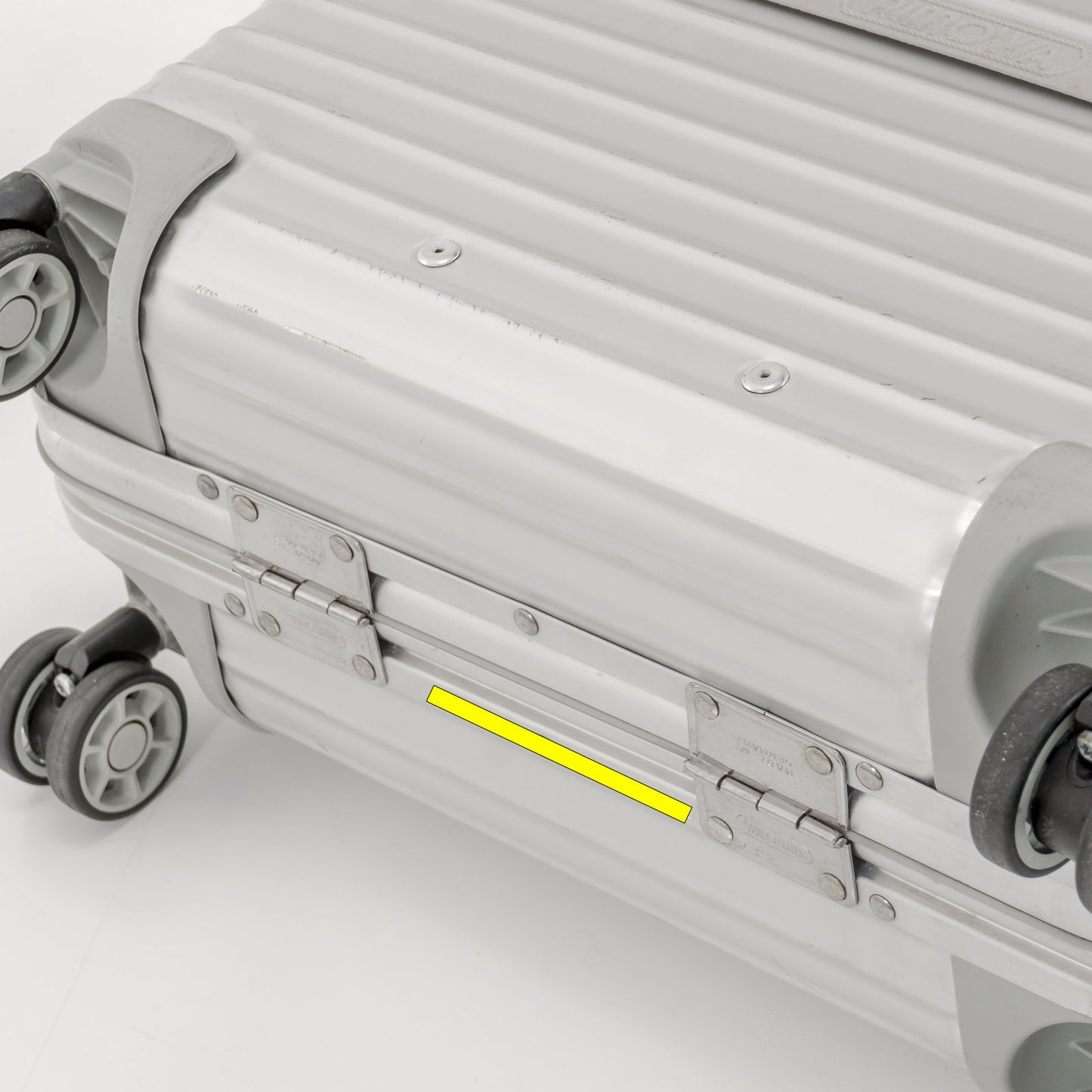 RIMOWA(リモワ) トパーズ 29L 4輪 コンパクト