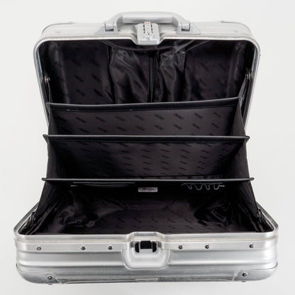 RIMOWA(リモワ) トパーズ 29L 4輪 コンパクト