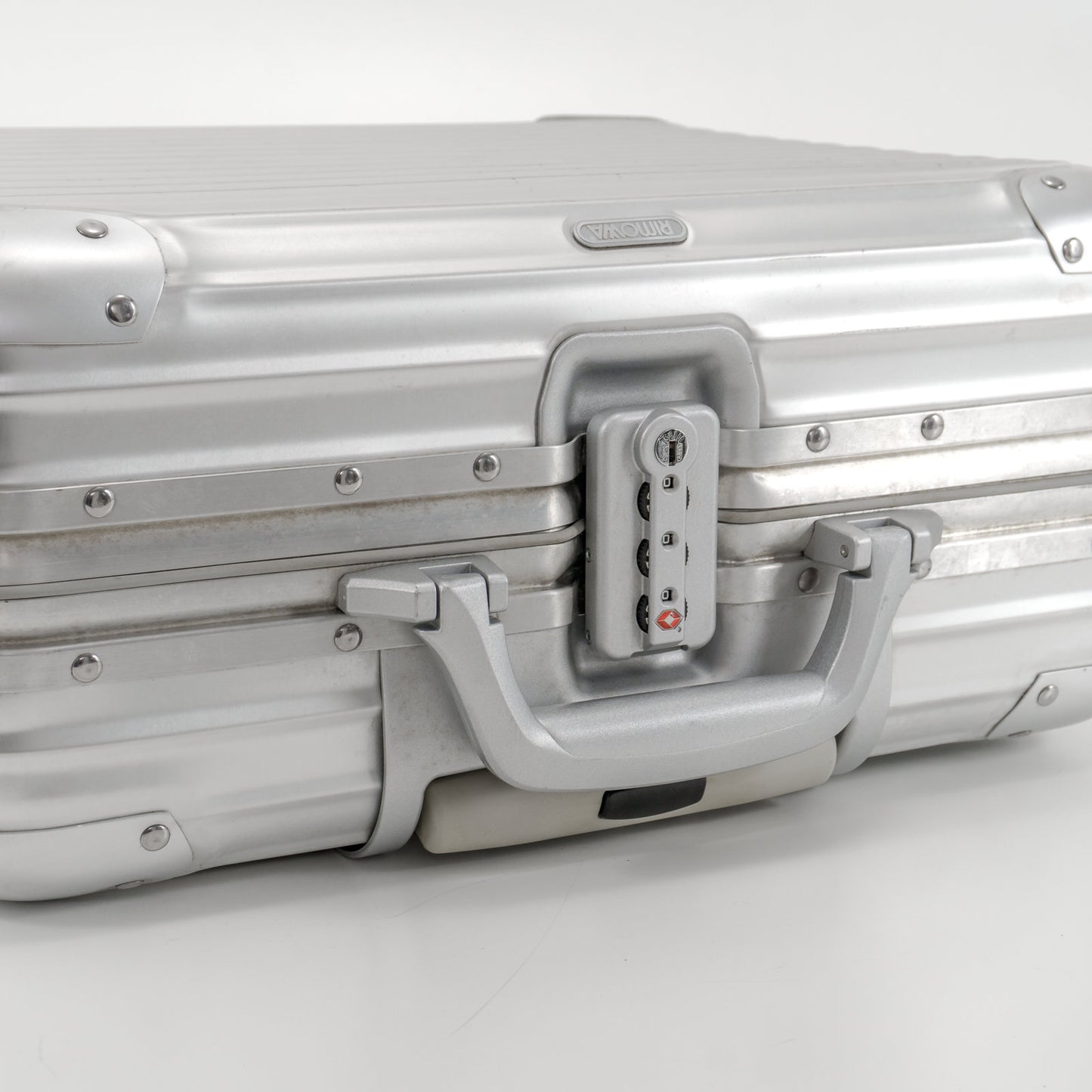 RIMOWA(リモワ) トパーズ 29L 4輪 コンパクト