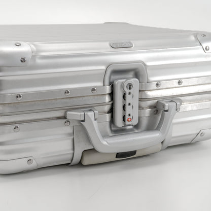 RIMOWA(リモワ) トパーズ 29L 4輪 コンパクト