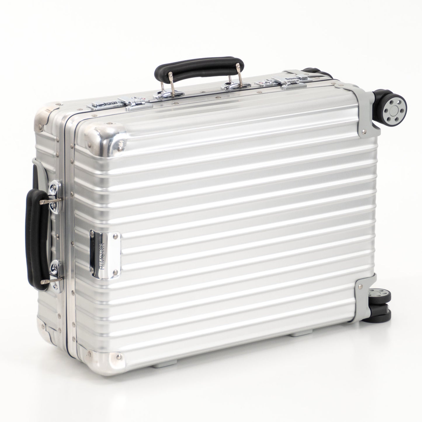 RIMOWA(リモワ) クラシック 33L 4輪 キャビンS