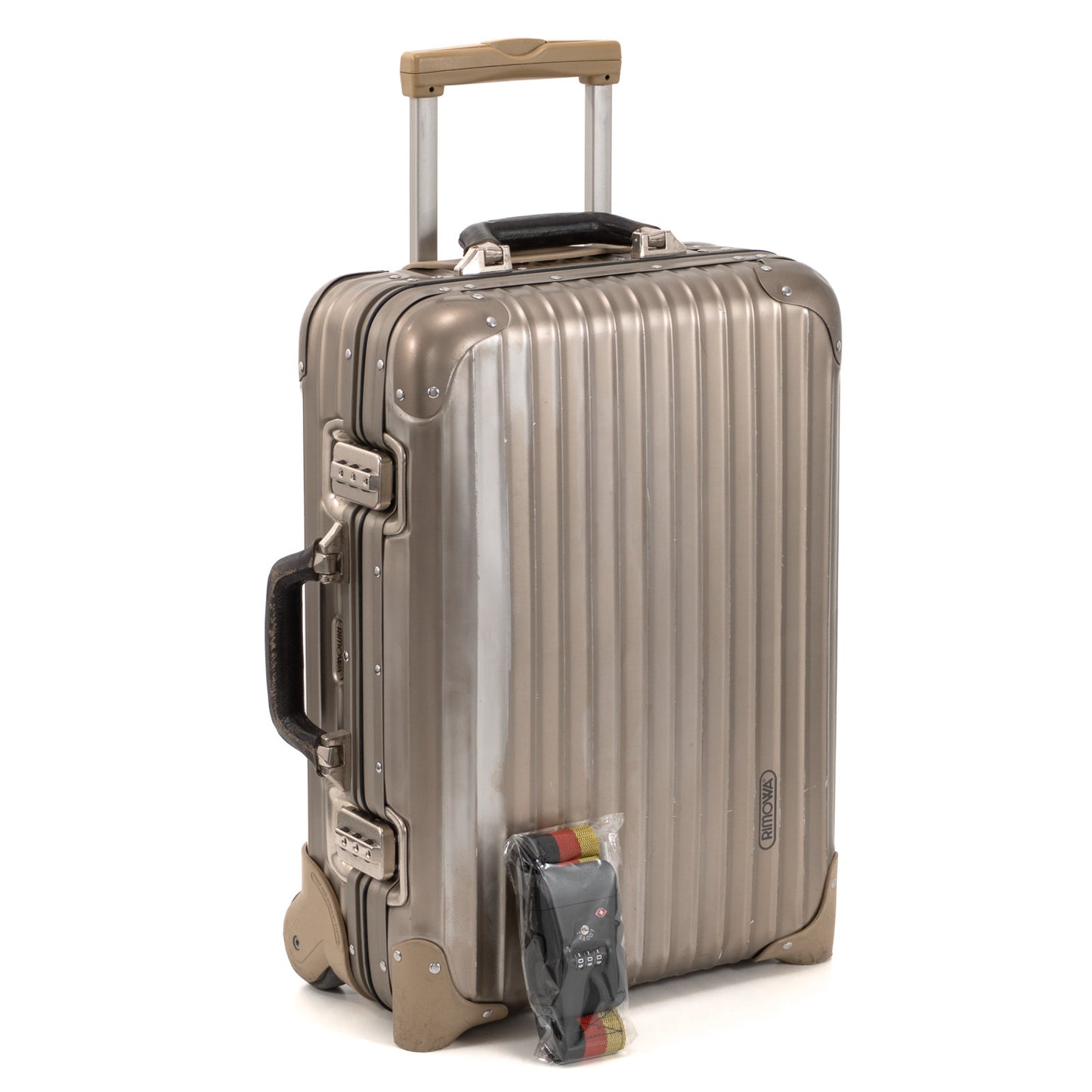 RIMOWA(リモワ) トパーズ 32L 2輪 キャビンS
