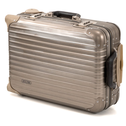 RIMOWA(リモワ) トパーズ 32L 2輪 キャビンS