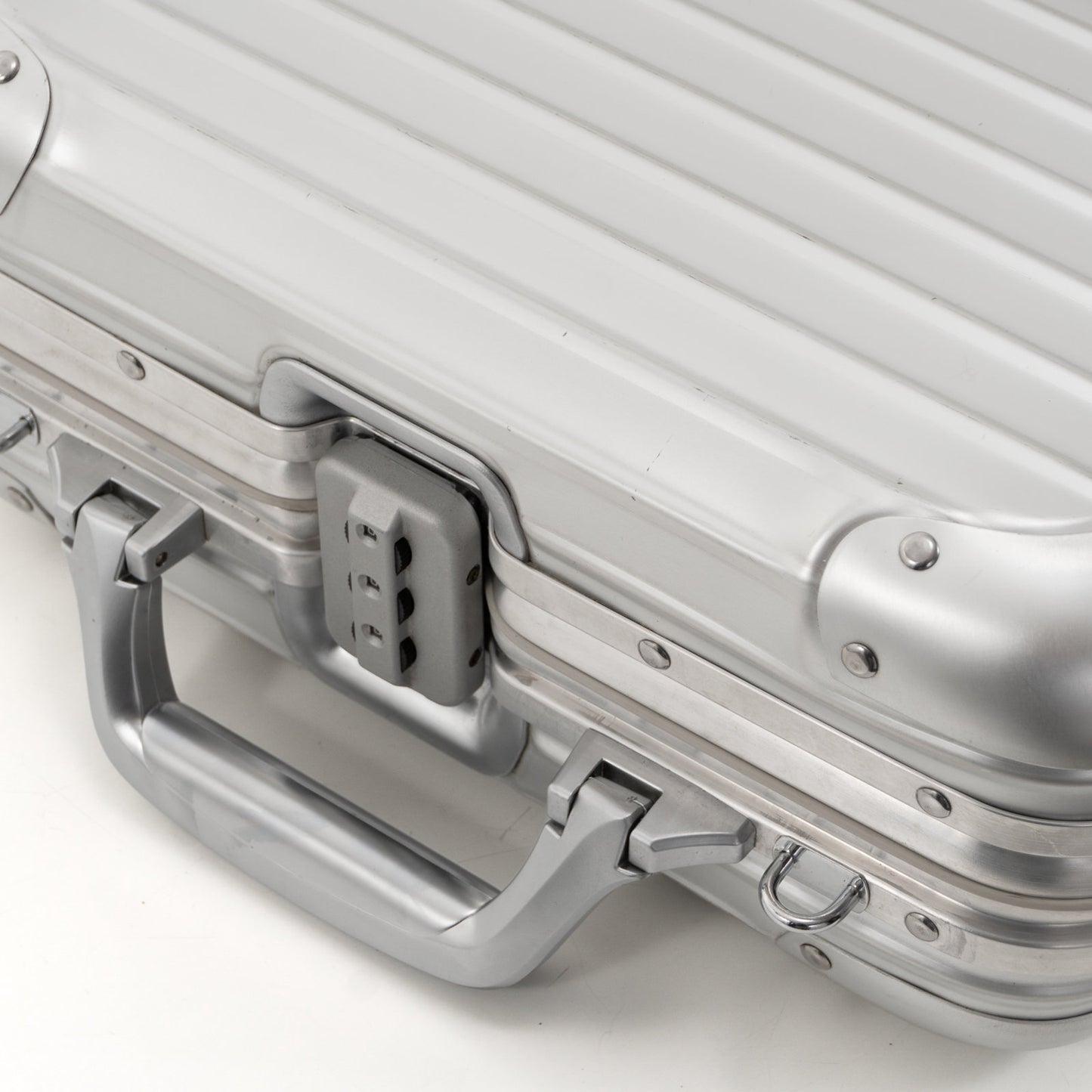RIMOWA(リモワ) トパーズ ピッコロ アタッシュケース