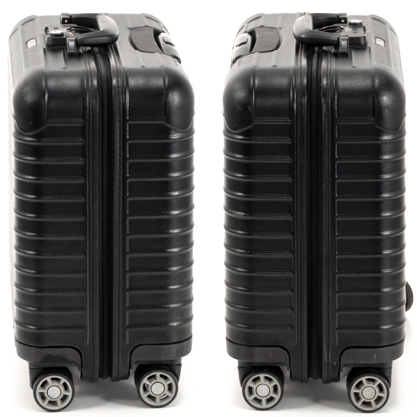 リモワ サルサ 25L 4輪 コンパクト マットブラック 871.40 中古