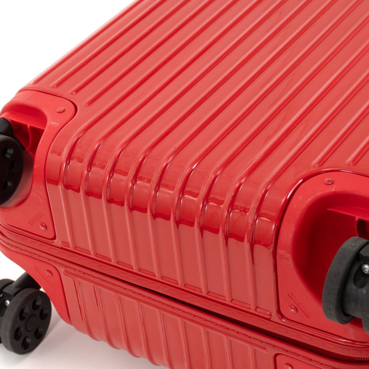 RIMOWA(リモワ) エッセンシャル 60L 4輪 チェックインM