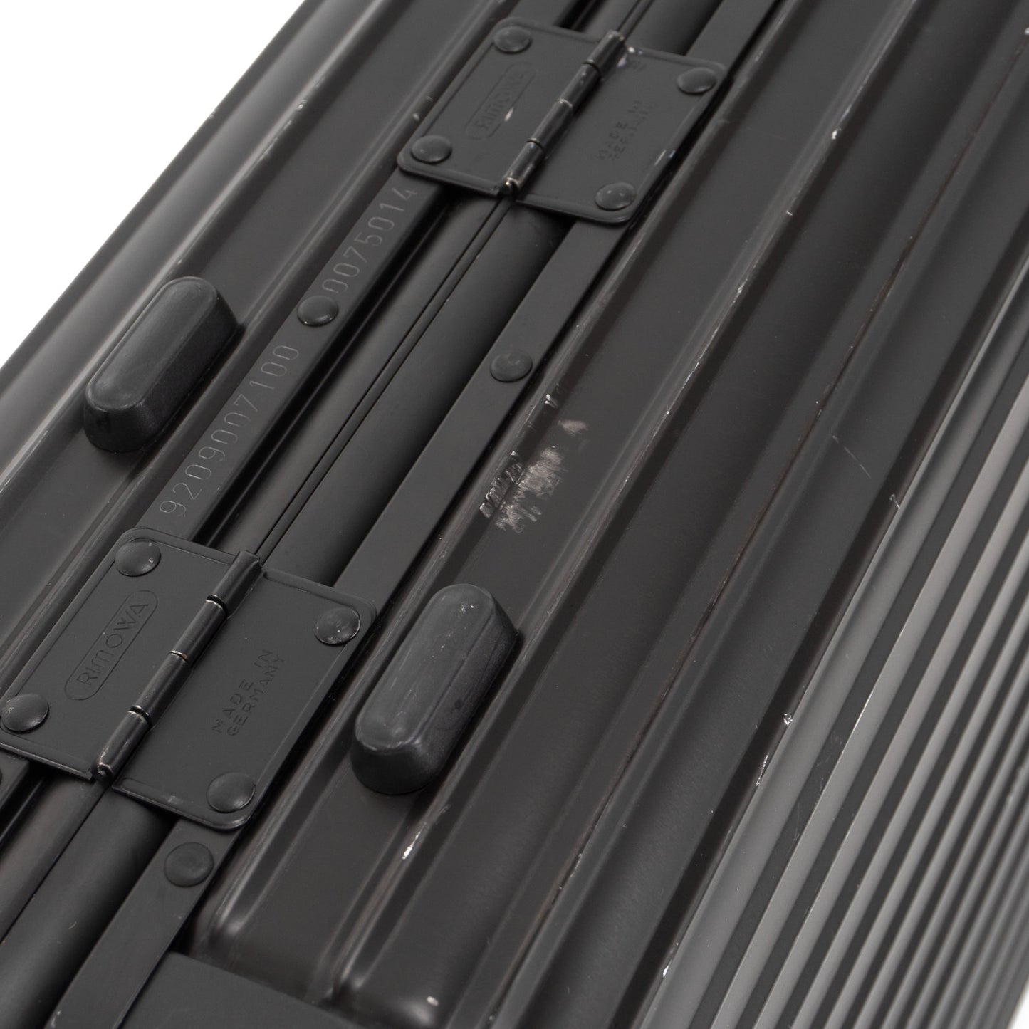 RIMOWA(リモワ) トパーズ 32L 4輪 キャビンS