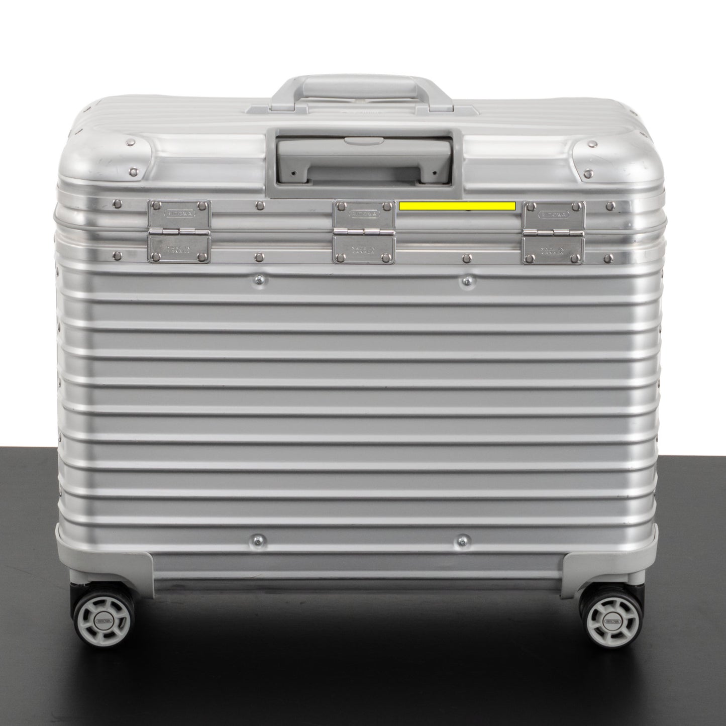 RIMOWA(リモワ) トパーズ 34L 4輪 パイロット