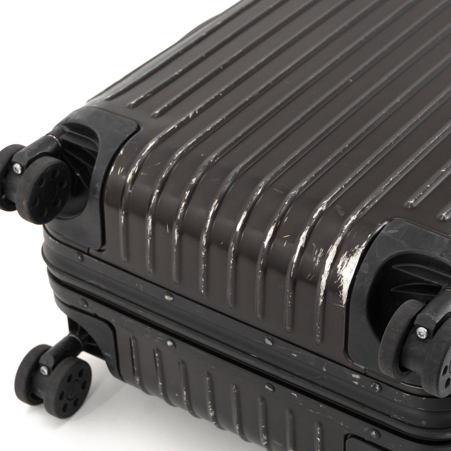 RIMOWA(リモワ) Moncler(モンクレール) トパーズ 32L 4輪 キャビン