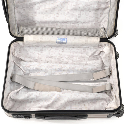 RIMOWA(リモワ) サルサ 32L 4輪 キャビンS