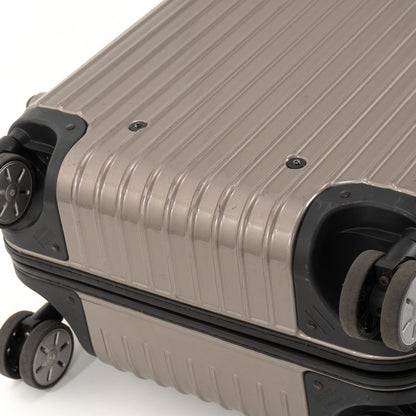 RIMOWA(リモワ) サルサ 61L 4輪 チェックインM