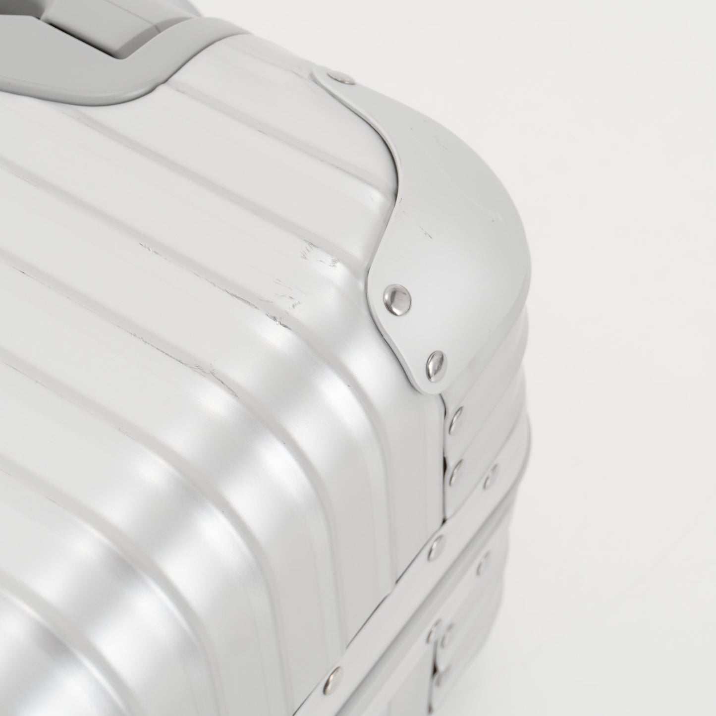 RIMOWA(リモワ) オリジナル 29L 4輪 コンパクト