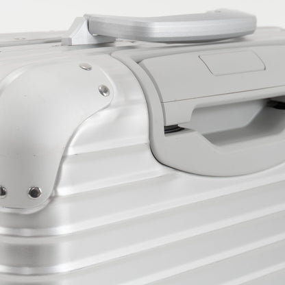 RIMOWA(リモワ) オリジナル 29L 4輪 コンパクト